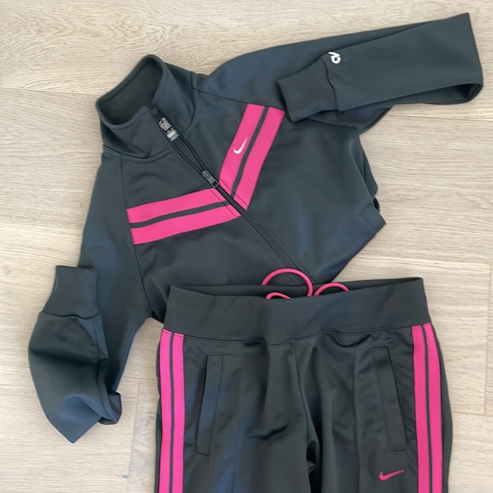 Nike sweater and pants set. New without tags
